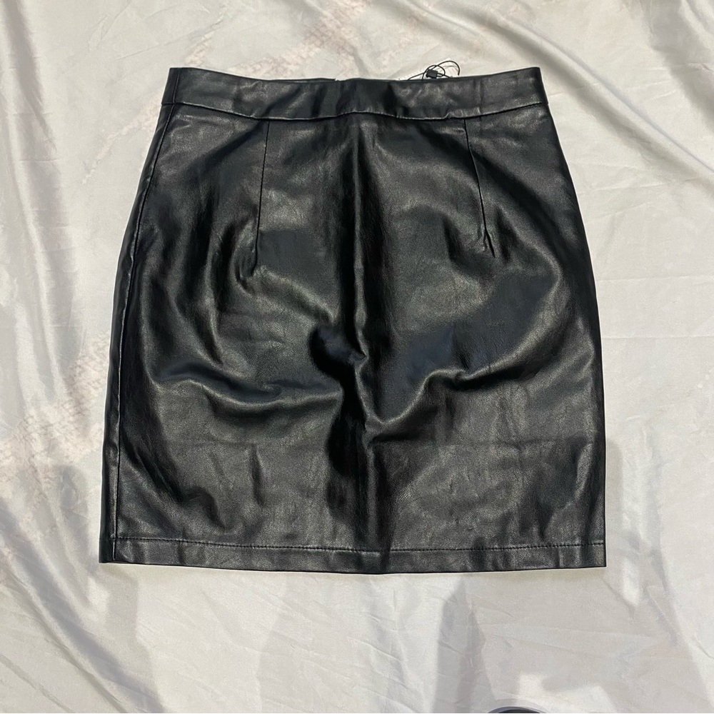 Boohoo Women Woven A Line Leather Look Mini Skirt Black Size 10 Zipper Closure